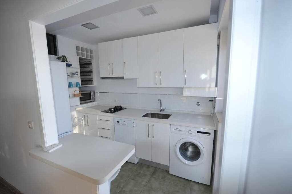 Atico Apartamento Loft Playa Victoria Cádiz Eksteriør billede
